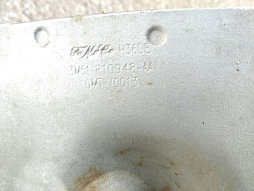 Усилитель переднего бампера Ford Focus '04-'11/C-Max '04-'10/Kuga '08-'12