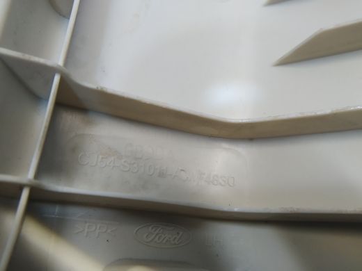 Обшивка лівої задньої стойки передня сіра Ford Escape '12-
