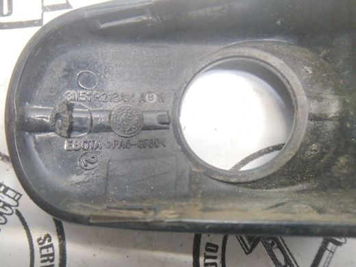 Заглушка ручки внешней двери передней водительской черная Ford Focus '04-'11/Focus C-Max '03-'10/Kuga '08-'12