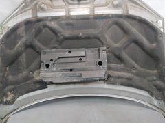 Резонатор капоту Ford Mondeo '00-'03