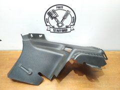 Накладка задньої стійки права 4 дв. седан Ford Focus '11-'18