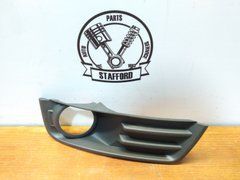 Решітка під ПТФ права Ford C-Max '04-'07