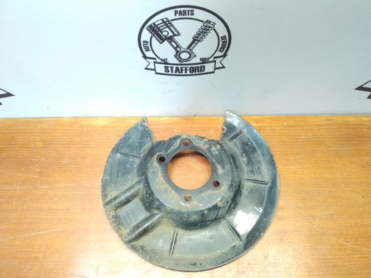 Захисний кожух лівого заднього гальмівного диску під електро супорт Ford Escape '16-'19/Kuga '16-