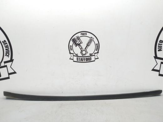 Молдинг лобового скла зовнішній лівий Ford Mondeo '00-'07