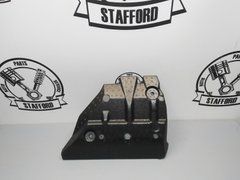 Изолятор-заполнитель (пена) правый низ изолятора перегород Ford Edge '15-