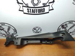 Накладка опора шторки багажнику права з роз. 12V 4 дв. універсал Ford Mondeo '07-'10