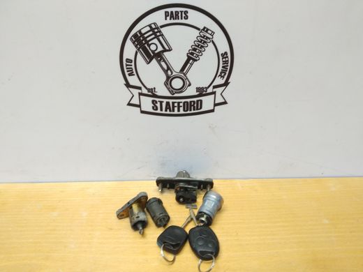 Комплект цилиндров (личинок) и ключи Ford Mondeo '00-'07