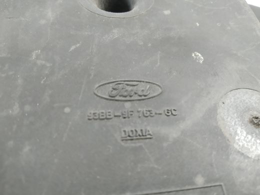 Резонатор воздушный Diesel дефект напр. Ford Mondeo '93-'95