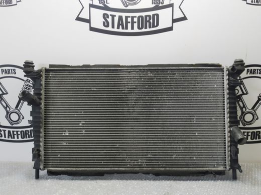Радиатор охлаждения Ford Focus/C-Max/Mazda '03-'11