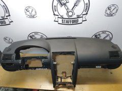 Верхня секція панелі приладів (торпедо) з AirBag Ford Mondeo '00-'03