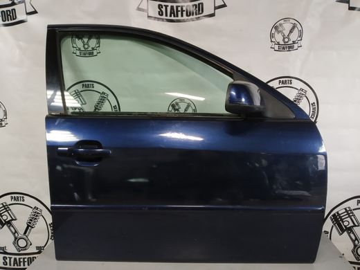 Двері передня права гола темно-синя Ford Mondeo '00-'07