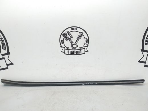 Молдинг лобового стекла внешний правый дефект Ford Mondeo '00-'07