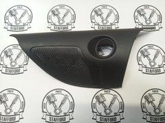 Накладка с сеткой ВЧ динамика двери перед. правой Ford Focus C-Max '04-'08