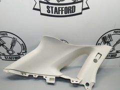 Накладка задней левой стойки серая Ford Edge '16-