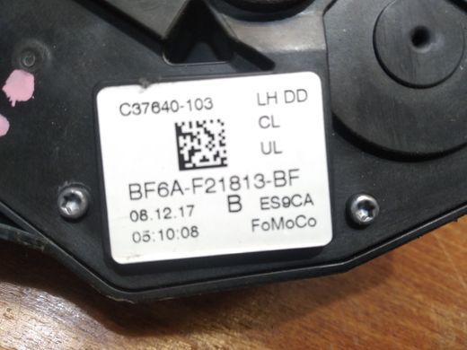 Замок двери передней левой без безключ входа Ford Focus '11-'18