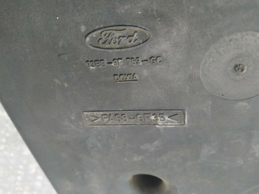 Резонатор воздушный Diesel дефект Ford Mondeo '93-'95
