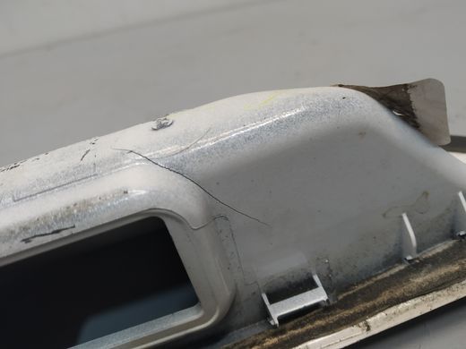 Ручка двери багажника белая YZ дефект Ford Edge '15-'18