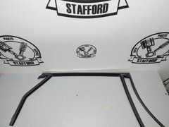 Молдинг с уплотнителем стекла верх двери задней правой хром дефект Ford Edge '16-
