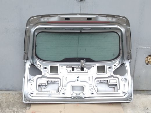 Кришка багажнику срібляста 8PSC 4 дв. універсал Ford Mondeo '07-'10