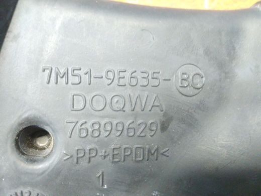 Впускн. трубопровод воздушного фильтра 4-х цилиндровые Ford Focus '07-'10/C-Max '07-'10