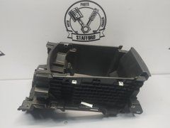 Отсек лоток центр. консоли с роз.12V/прикур. дефект Ford Edge '15-