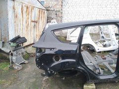Боковина задня права Ford Escape '12-'19
