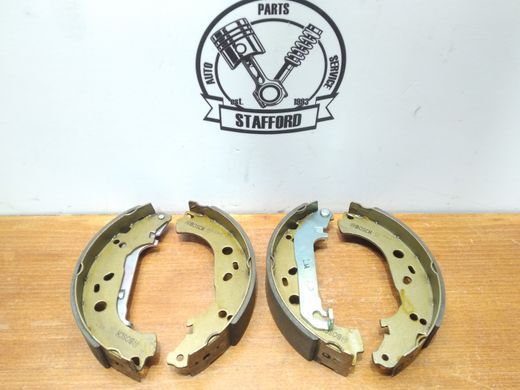 Тормозные колодки задние барабанные не ориг. Ford Focus '04-'11