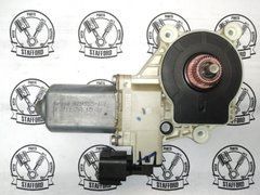 Электродвигатель стеклоподъемника двери передней левой Ford Focus '11-'18/hybrid C-Max '14-'18/Connect '13-'23