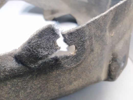 Подкрылок задний правый войлок (фетр) дефект Ford Edge '15-'18