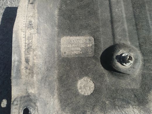 Защита дефлектор днища правая дефект Ford Edge '16- / Lincoln Nautilus '16-