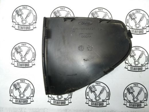 Крышка заднего правого фонаря на крышке багажника 4 дв. унив Ford Mondeo '07-'14
