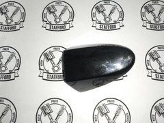 Заглушка ручки зовнішньої дверей передньої правої/лівої задньої правої/лівої чорна UH без отвору без Keyless Ford Fiesta '13-