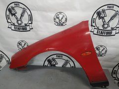 Крило переднє ліве червоне Ford Mondeo '96-'00